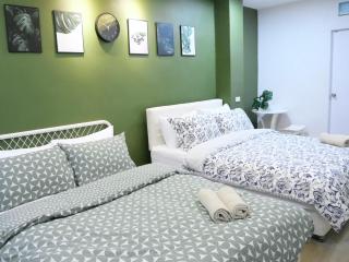 90 Homie House in Sathorn - Banguecoque - 0