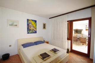 Wohnung in Pula mit Terrasse, Grill und Garten - Pula - 6