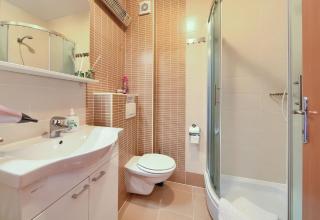 Nette Wohnung in Šilo mit Möblierter Terrasse - Šilo - 1