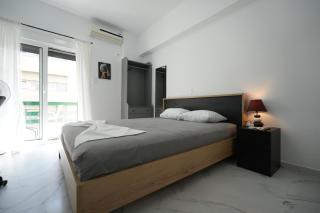Couples Cozy Seaside Studio - Loutraki - 4
