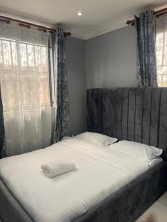 La vue suites - Munyonyo - 3