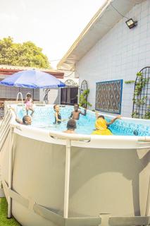 Bonamoussadi Gardens - Piscine-Wifi- Eau- Electricite 24h sur 24 - Douala - 9
