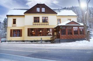 Hotel Růžové údolí - Pivonín - 1