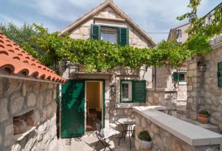 Ferienwohnung In Omiš Mit Privatem Balkon - Omiš - 1
