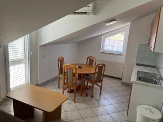 Tolles Appartement in Vir mit Grill, Garten und Terrasse und Meerblick - Vir - 6