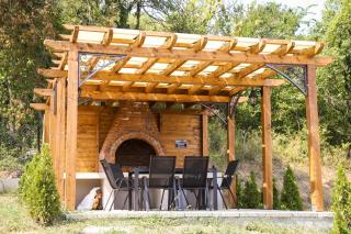 Grey Apartment On the Hill - 1