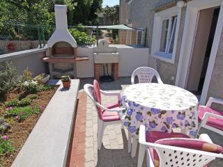 Wohnung in Veli Lošinj mit Grill, Garten und Terrasse - 6