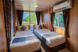 Dusk and Dawn Beach Resort - 7
