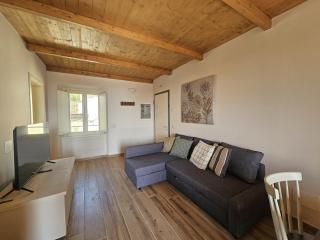 Patrizio Apartments-by Goccia di Lago - 4