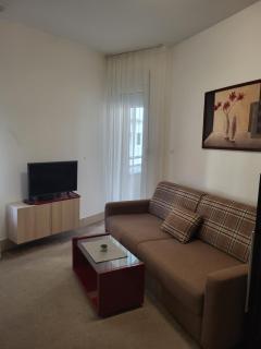 Dule Lux - 8