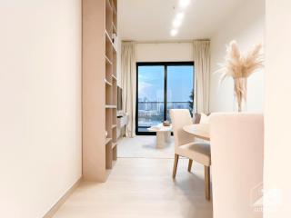 Chic 1-BR Apt & Balcony in Binghatti Heights - Dubai - 8