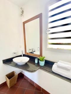 Port Chambly Riverfront Villa - 6