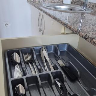 Comfortable Apartment#4 with Sea & Mountain view Free Wi-Fi Equipped for Long Term Stays - Batoemi - 8