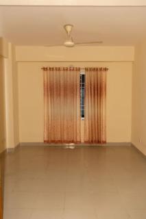 Ur Homestay Airport AC Secured Lift WIFI Uttara - Bāiljuri - 1