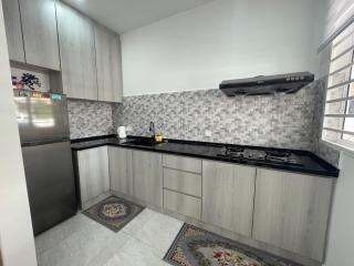 Penang Studio Homestay at Kelawai Rd, Georgetown by SK Vacation Homes - George Town - 9