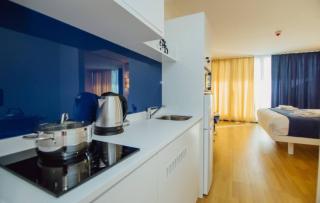 Batumi's Best Elegant Aparthotel with Panoramic Sea Views - Batoemi - 2