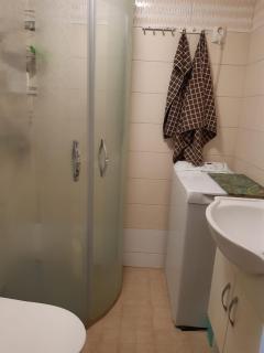 Majoitus keskustassa (Viihtyisä huone kaksiossa) - Kuopio - 1