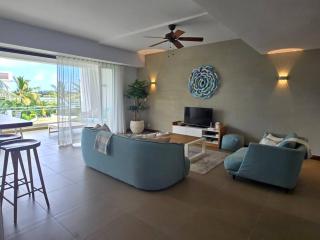 Luxury 3 Bedroom Apartment Sea View Azuri Estate - Roches Noires - 6