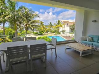 Luxury 3 Bedroom Apartment Sea View Azuri Estate - Roches Noires - 4