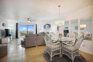 Breezy Beachfront Bliss at Historic St Augustine - St. Augustine - 4