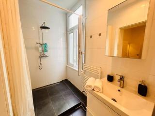 Geräumiges Apartment im Wiener Altbauflair - Vienne - 9