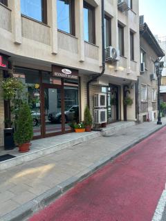 Hotel Oppium Restaurant & Garden - Ruse - 2