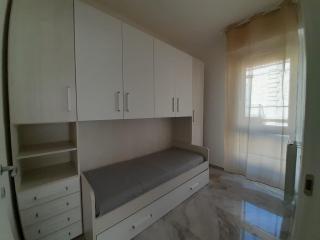 Sweet home - 1