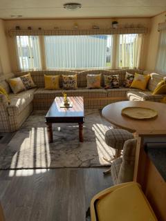 Yellow 3 Caravan Ingoldmells 6 berth 3 bedrooms - Skegness - 9