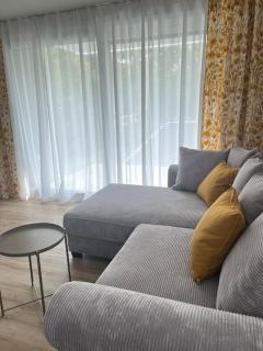 Neue Unterkunft mit Terrasse und TG-Stellplatz - Sindelfingen - 6