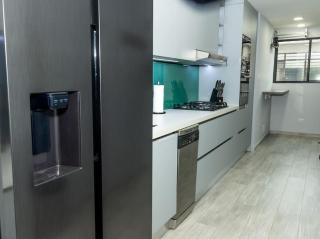 Moderno Apartamento en el Norte - 1