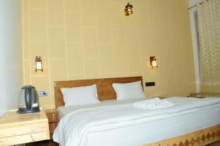 Debuli's Home Stay - 4