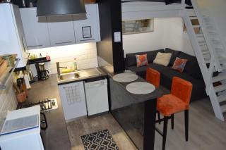 CastleHill Apartman the perfect blend of urban living and sightseeing convenience - Budapest - 0