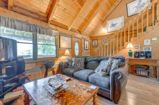 Gatlinburg Smoky Mountain Cabin about 1 Mi to Park! - Gatlinburg - 7
