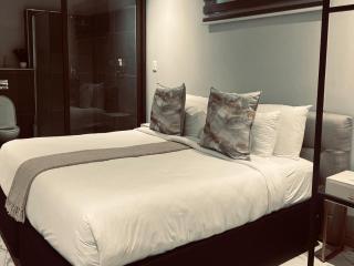 Monte La Vue Hotel - Sandton - 1