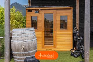Amsterdam Group Stay - 26 Beds - Jacuzzi & Sauna - 1