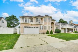 Spacious Brigantine Home about 1 Block to Beach! - Brigantine - 9