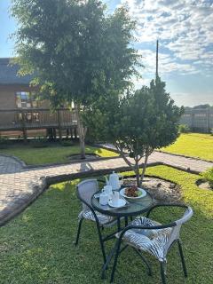 MoOs River Lodge - Ntabis - 8