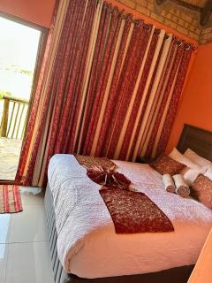 MoOs River Lodge - Ntabis - 6