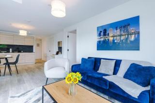 Sleeps 6, Stylish 2 Bedroom Apartment in Old Trafford, Balcony, Smart TVs, Long Term Disc - Manchester - 2