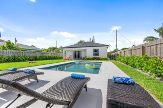 Luxe Comfy Villa, Pool, Location, Parking - 9