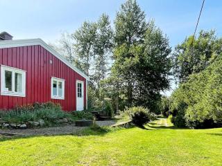 5 person holiday home in UDDEVALLA-By Traum - 1