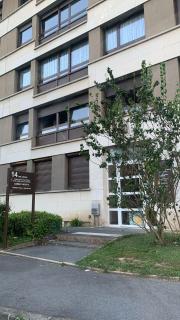 Reims centre-ville -au1er étage avec 2 chambres - 6 personnes - Reims - 4