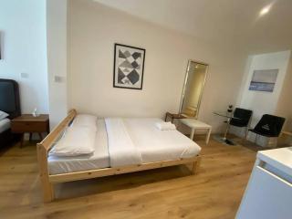 Sleep 6 Flat at Iconic Piccadilly Circus VR6 - Londen - 7