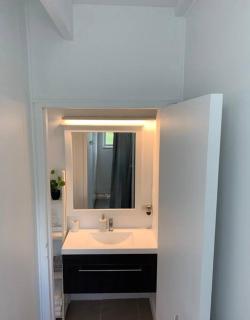 Napier Road Apartment - Own Access Driveway! - Havelock North - 4