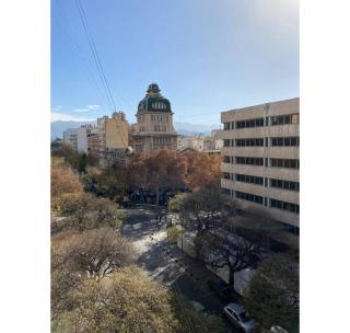 Semipiso céntrico con hermosas vistas de la ciudad - Mendoza - 1