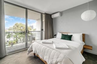 Berlin Muse - Stylish Comfort Meets Urban Zest - Sydney - 7