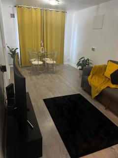 Stylish Apartment near Excel London- sleeps 4! - Londra - 0