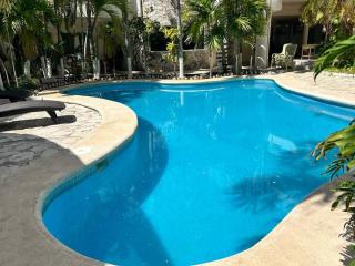 blue angel 567 - Playa del Carmen - 0