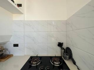 Absolute Beachfront Apartment With Kitchen - 2