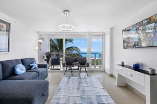 Miami Beachfront Oasis with Stunning Ocean Views - 9